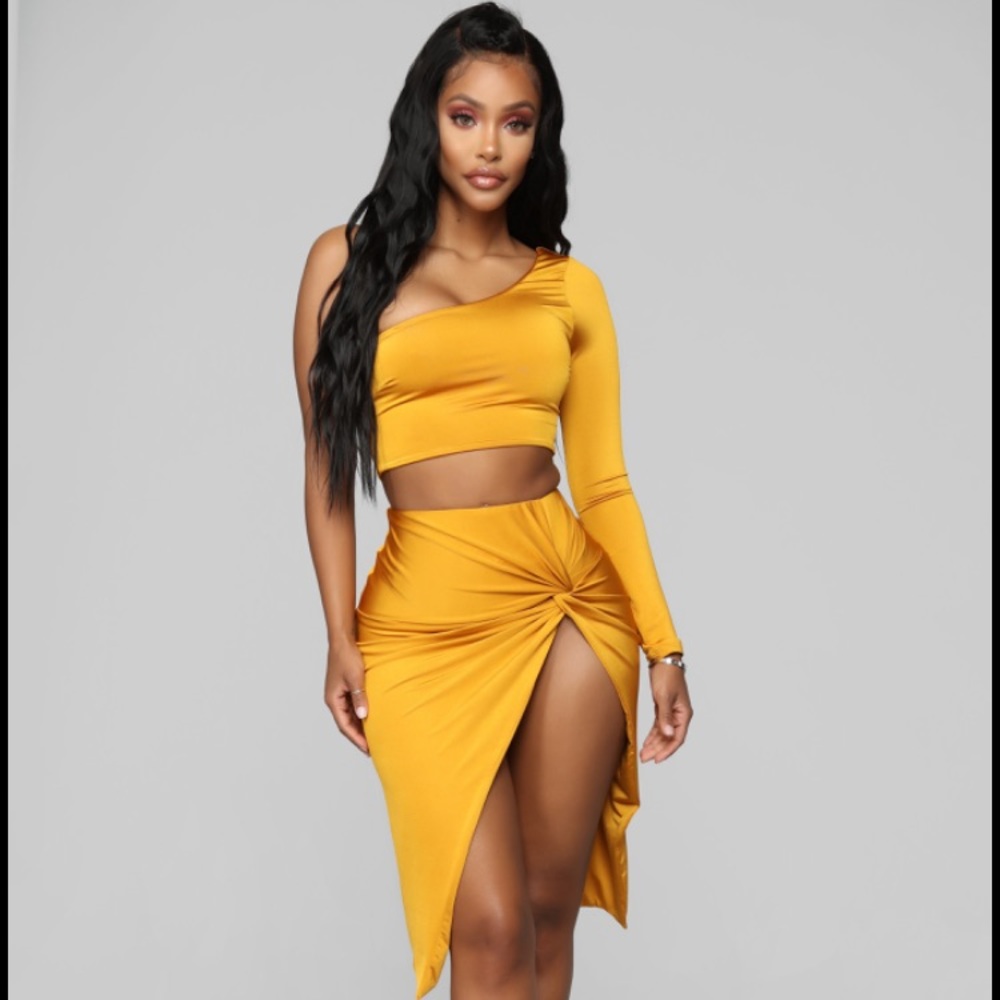 Fashion Nova Looking Amazing Skirt Set